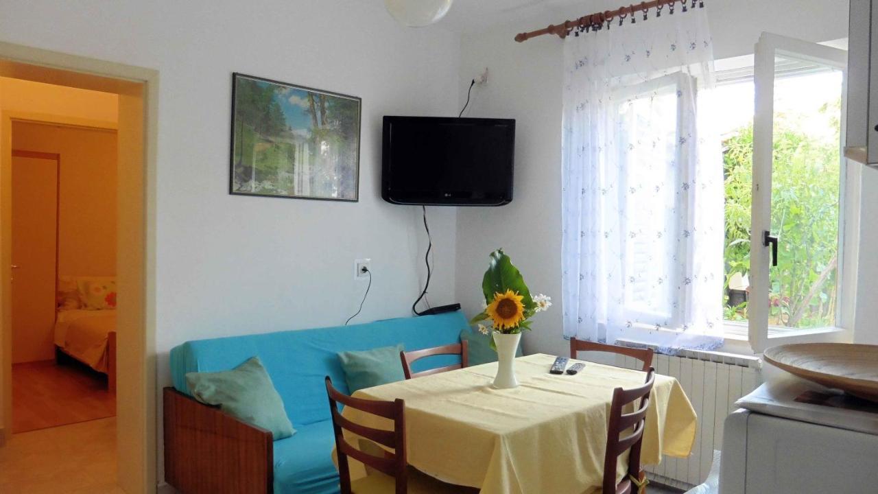 The Apartment With Air Conditioned Poreč Exterior foto